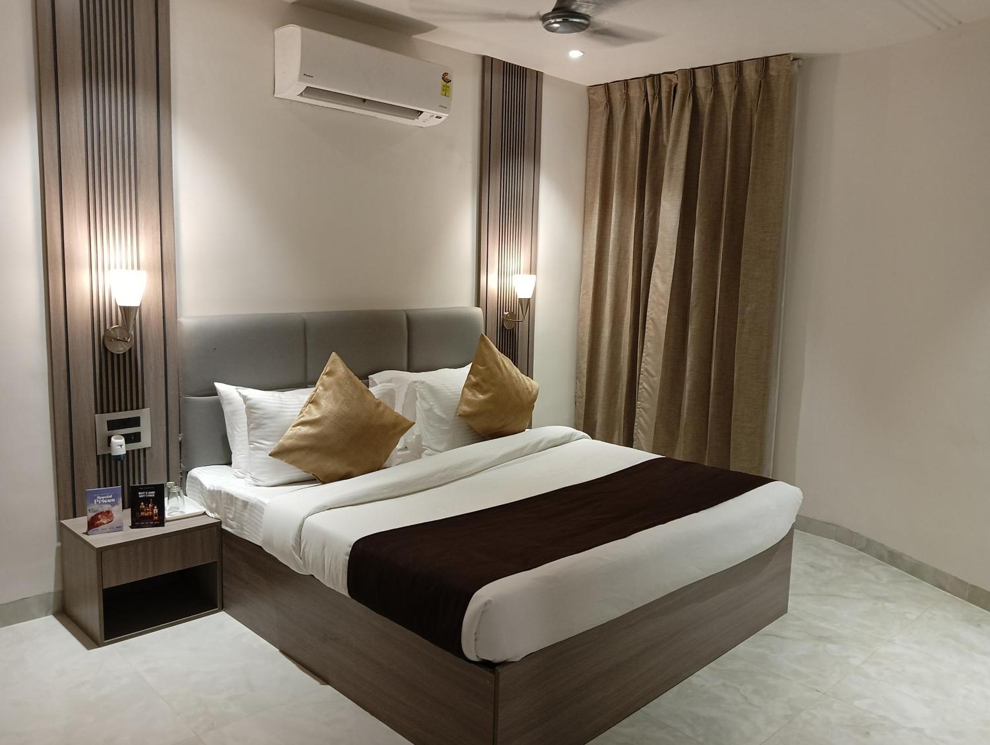Bk Castles Hotel Jabalpur Εξωτερικό φωτογραφία