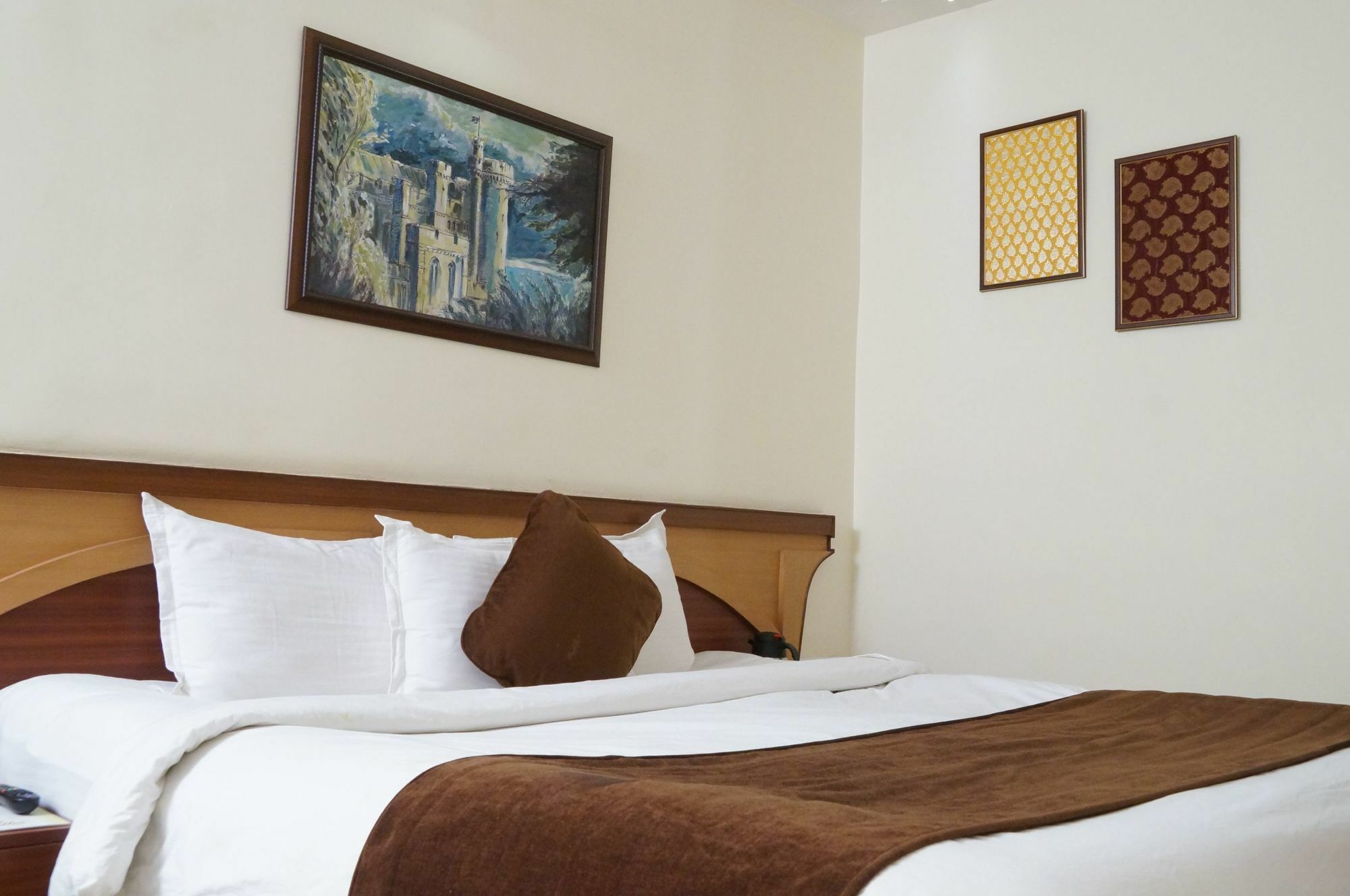 Bk Castles Hotel Jabalpur Εξωτερικό φωτογραφία